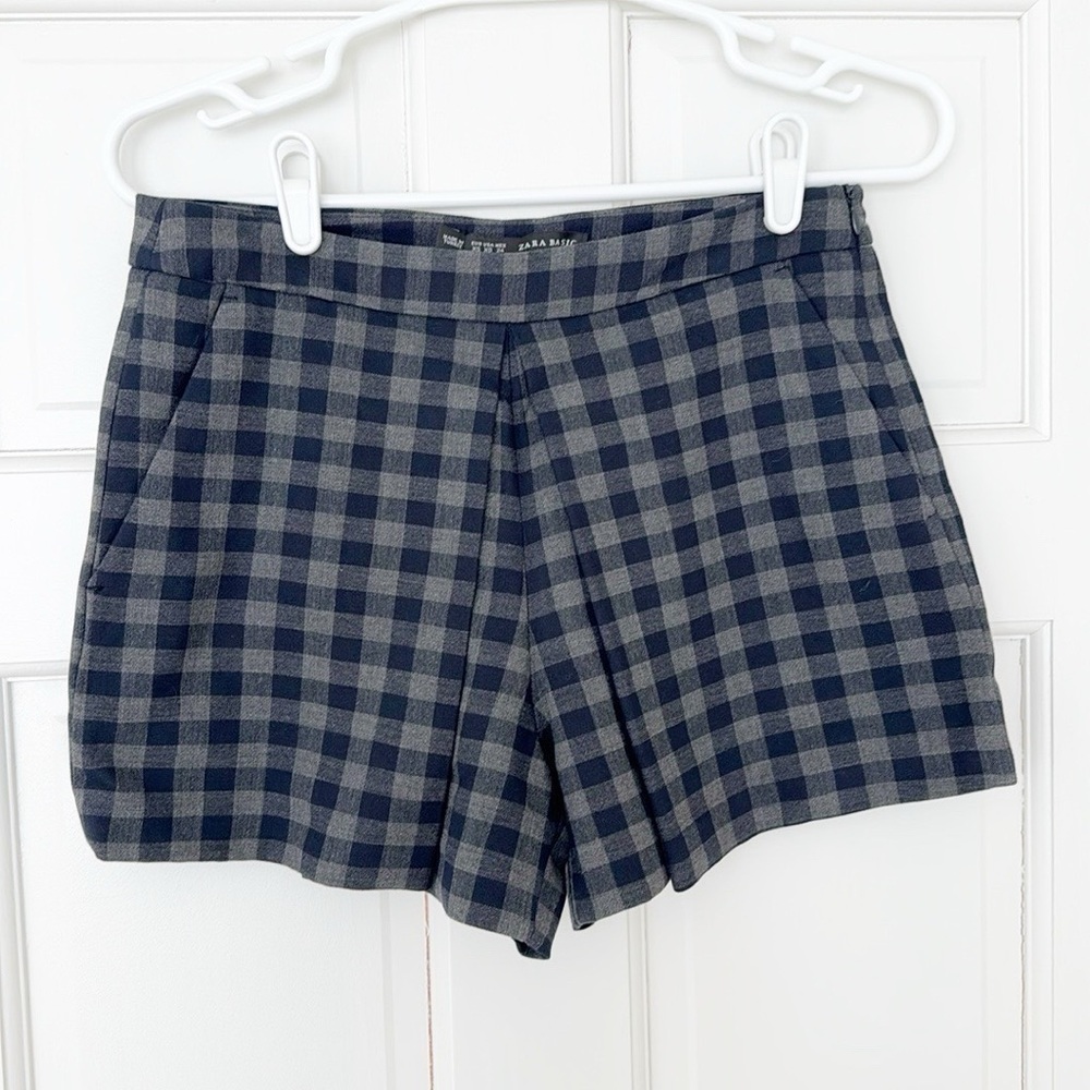 ZARA BASIC shorts size XS grey black check dress shorts flat front pockets